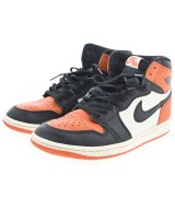 NIKE スニーカー