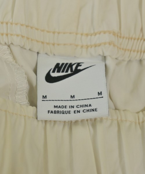 NIKE（ナイキ）ショートパンツ 白 サイズ:M レディース/2200702502019