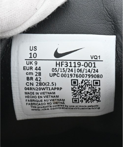 NIKE（ナイキ）スニーカー 黒 サイズ:28cm メンズ/2200702658112