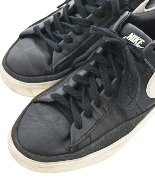 NIKE（ナイキ）スニーカー 黒 サイズ:28cm メンズ/2200702658112