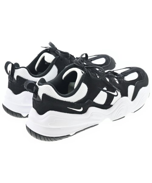 NIKE（ナイキ）スニーカー 白 サイズ:23.5cm レディース/2200703081025
