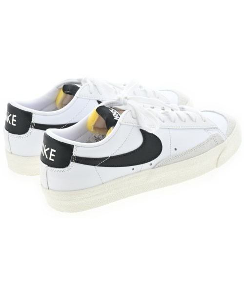 NIKE（ナイキ）スニーカー 白 サイズ:26cm レディース/2200699861083