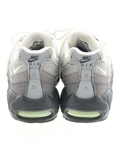 NIKE（ナイキ）スニーカー グレー サイズ:26cm メンズ/2200701293062