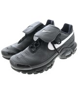 NIKE スニーカー