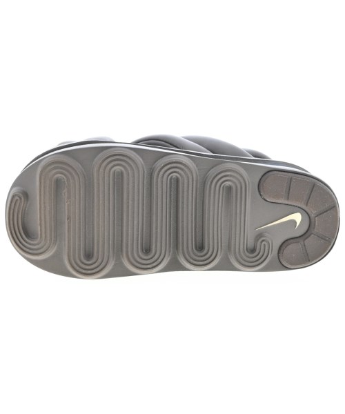 NIKE（ナイキ）サンダル 茶 サイズ:5(22cm位) レディース/2200704489011