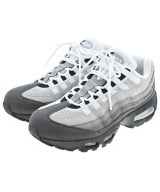 NIKE スニーカー
