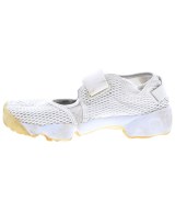 NIKE（ナイキ）サンダル 白 サイズ:25cm レディース/2200701900038