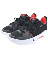 NIKE スニーカー