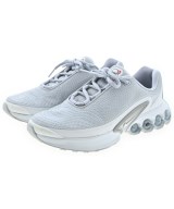 NIKE スニーカー