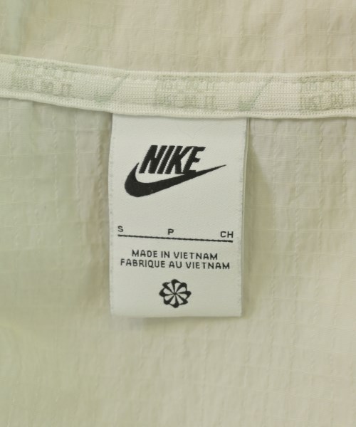 NIKE（ナイキ）マウンテンパーカー 白 サイズ:S レディース/2200705625043