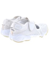 NIKE（ナイキ）スニーカー 白 サイズ:24cm レディース/2200702402036