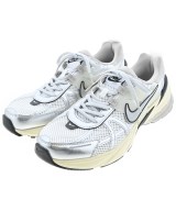 NIKE スニーカー
