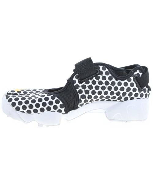 NIKE（ナイキ）スニーカー 白 サイズ:24cm レディース/2200702218408