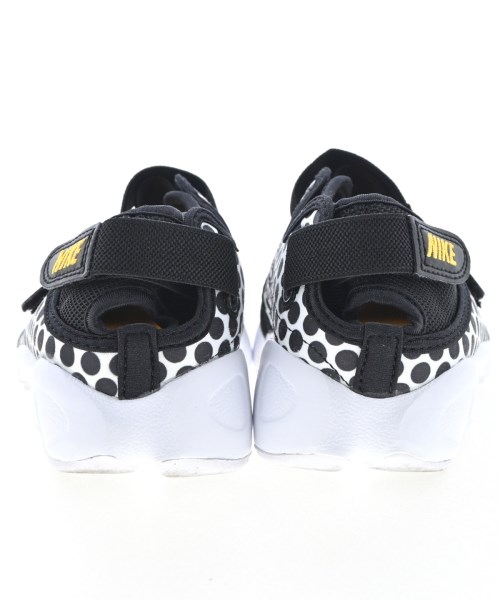 NIKE（ナイキ）スニーカー 白 サイズ:24cm レディース/2200702218408