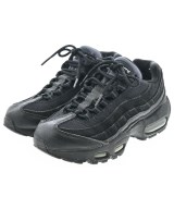 NIKE スニーカー