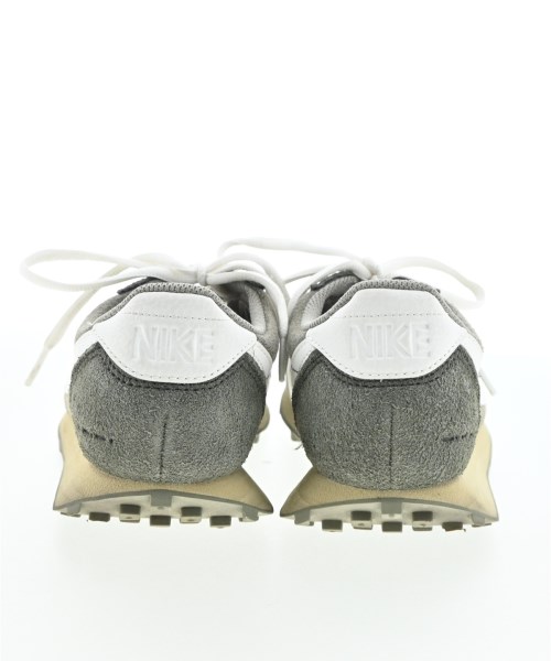 NIKE（ナイキ）スニーカー カーキ サイズ:26cm メンズ/2200707589015