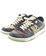 NIKE スニーカー