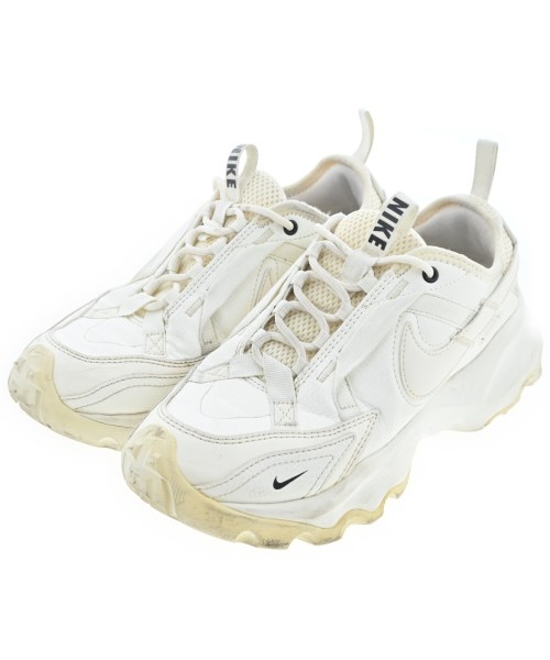 NIKE(ナイキ)のスニーカー サイズ:23.5cm 3,600円