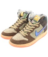 NIKE スニーカー