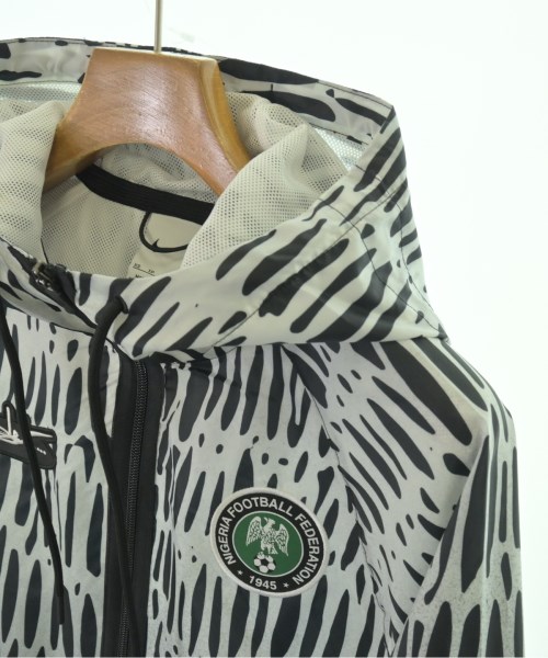 NIKE（ナイキ）マウンテンパーカー 黒 サイズ:XS メンズ/2200708682029