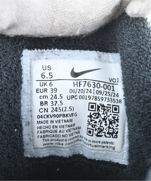 NIKE（ナイキ）スニーカー 黒 サイズ:24.5cm レディース/2200709149149