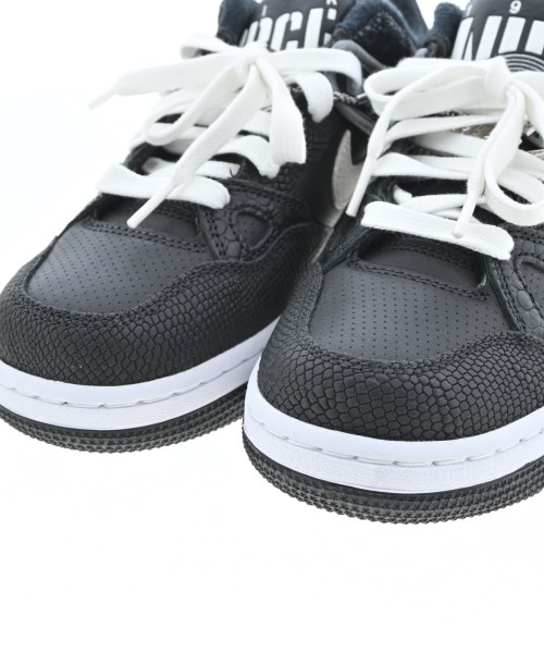 NIKE（ナイキ）スニーカー 黒 サイズ:24.5cm レディース/2200709149149