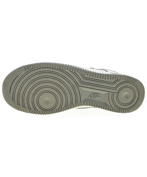 NIKE（ナイキ）スニーカー カーキ サイズ:27.5cm メンズ/2200709586012
