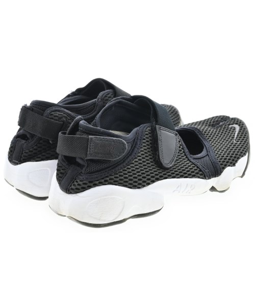 NIKE（ナイキ）スニーカー 黒 サイズ:26cm メンズ/2200709049012