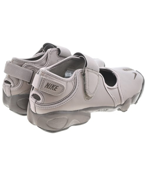 NIKE（ナイキ）スニーカー グレー サイズ:24cm レディース/2200709986010
