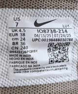 NIKE（ナイキ）スニーカー グレー サイズ:24cm レディース/2200709986010