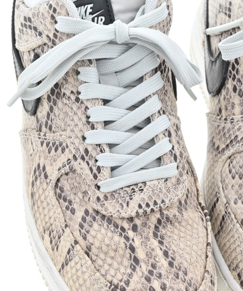 NIKE（ナイキ）スニーカー ベージュ サイズ:26cm メンズ/2200662521075