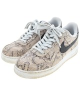 NIKE スニーカー