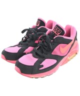 NIKE スニーカー