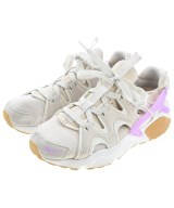 NIKE（ナイキ）スニーカー ベージュ サイズ:26cm レディース/2200662818052