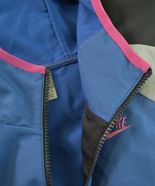 NIKE（ナイキ）マウンテンパーカー 黒 サイズ:M メンズ/2200659106100