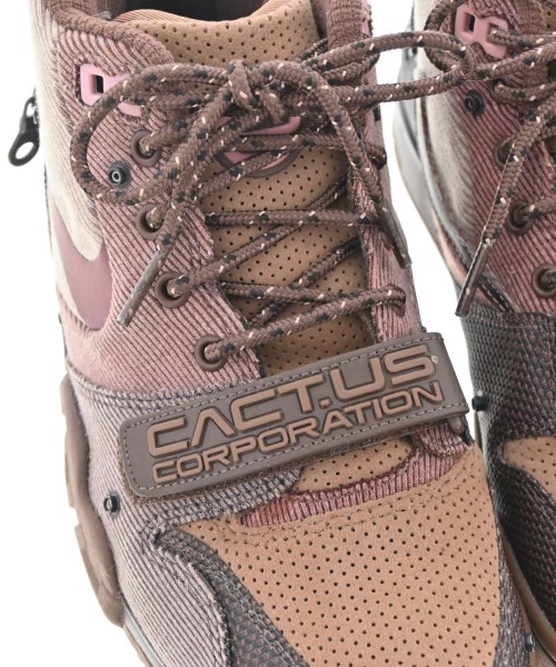 NIKE（ナイキ）スニーカー 茶 サイズ:24cm レディース/2200663018024