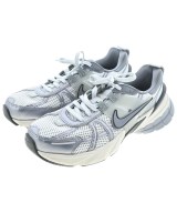 NIKE スニーカー