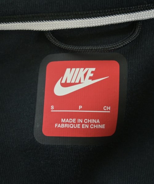 NIKE（ナイキ）パーカー 黒 サイズ:S メンズ/2200662371021