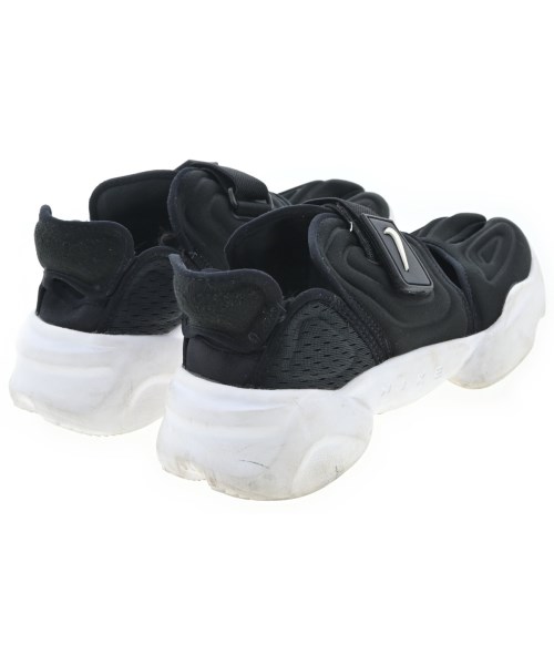 NIKE（ナイキ）スニーカー 黒 サイズ:23.5cm レディース/2200662371090