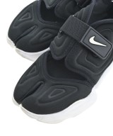 NIKE（ナイキ）スニーカー 黒 サイズ:23.5cm レディース/2200662371090