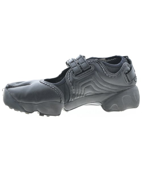 NIKE（ナイキ）スニーカー 黒 サイズ:25cm レディース/2200665735073