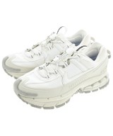 NIKE スニーカー