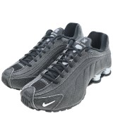 NIKE スニーカー