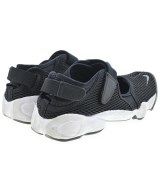 NIKE（ナイキ）スニーカー 黒 サイズ:25cm レディース/2200666236029