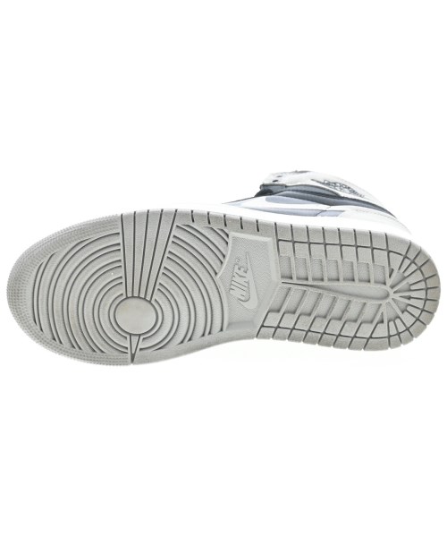 NIKE（ナイキ）スニーカー 黒 サイズ:25cm レディース/2200635169471