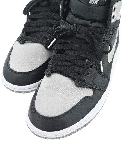 NIKE（ナイキ）スニーカー 黒 サイズ:25cm レディース/2200635169471