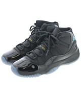 NIKE スニーカー