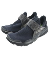 NIKE スニーカー