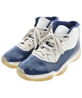 NIKE スニーカー