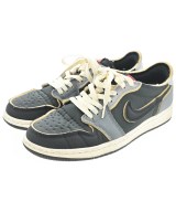 NIKE スニーカー